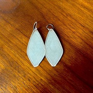 Silpada etched effect earrings